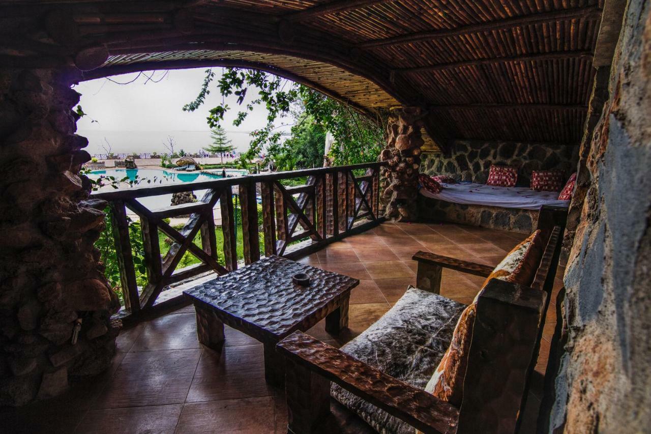 Kuriftu Resort And Spa Bahir Dar Buitenkant foto