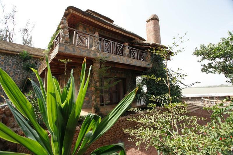 Kuriftu Resort And Spa Bahir Dar Buitenkant foto